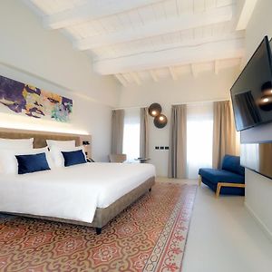 Bergamo Inn 21